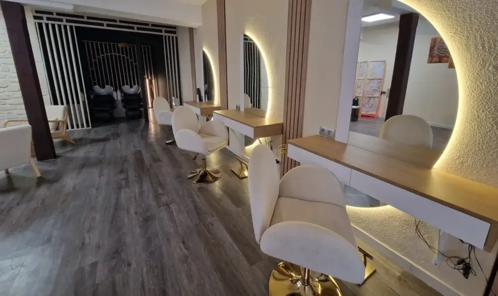 Intérieur du salon Coiff & Crew